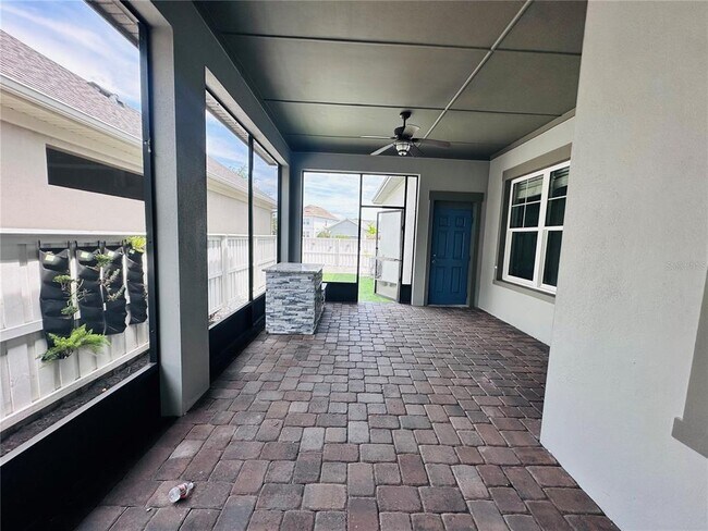 Building Photo - 9319 Richet Pl