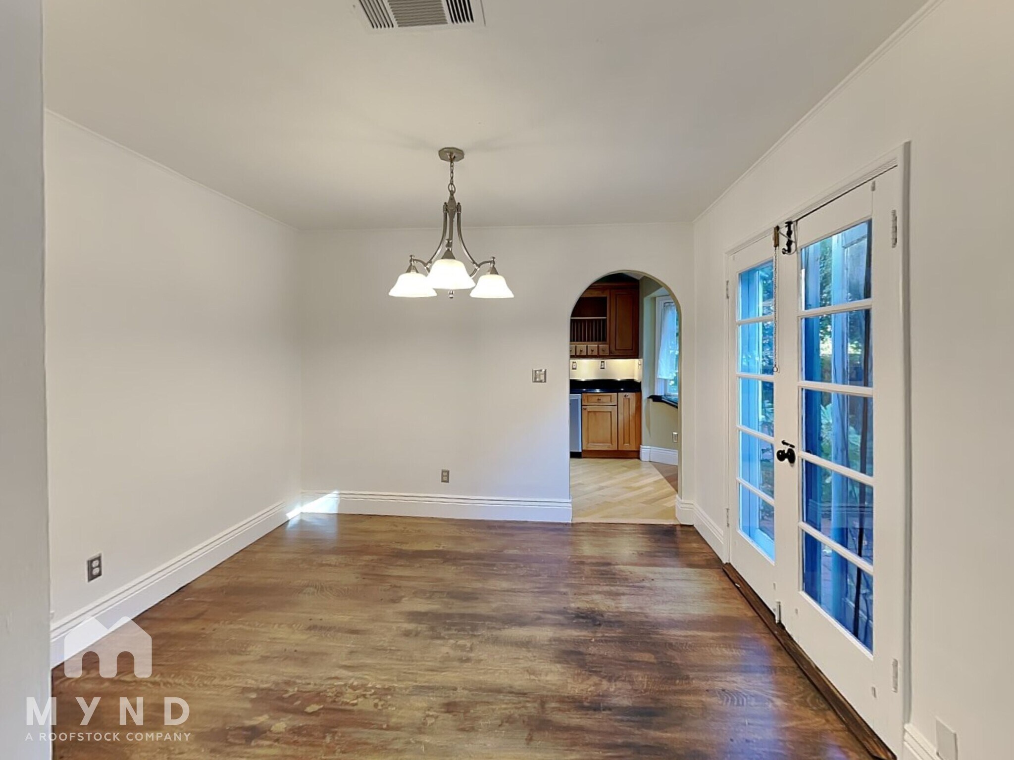 Building Photo - 1213 10th Ave