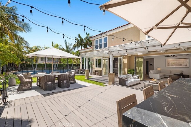 Building Photo - 12380 Marlow Ave