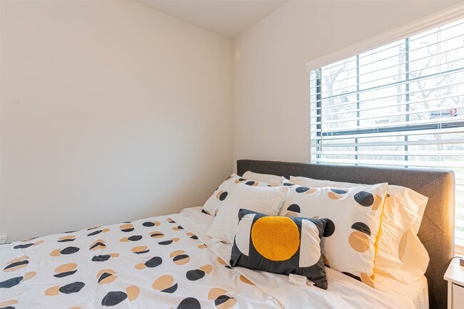 Building Photo - 3910 Luca St