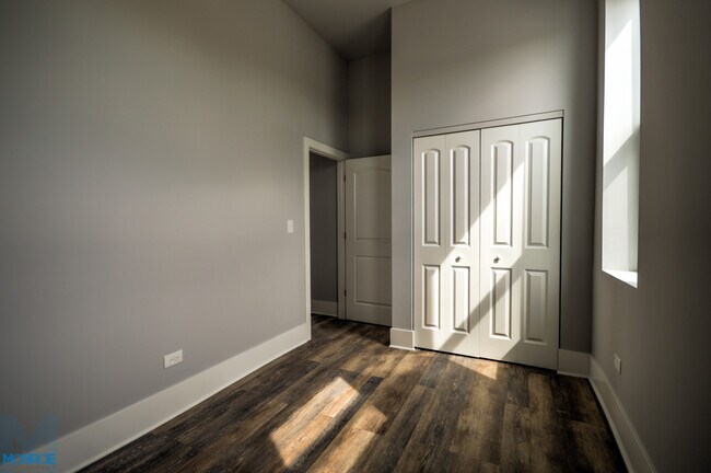 Floorplan - 1758 W. 21st Pl. / 2115 S. Wood St.