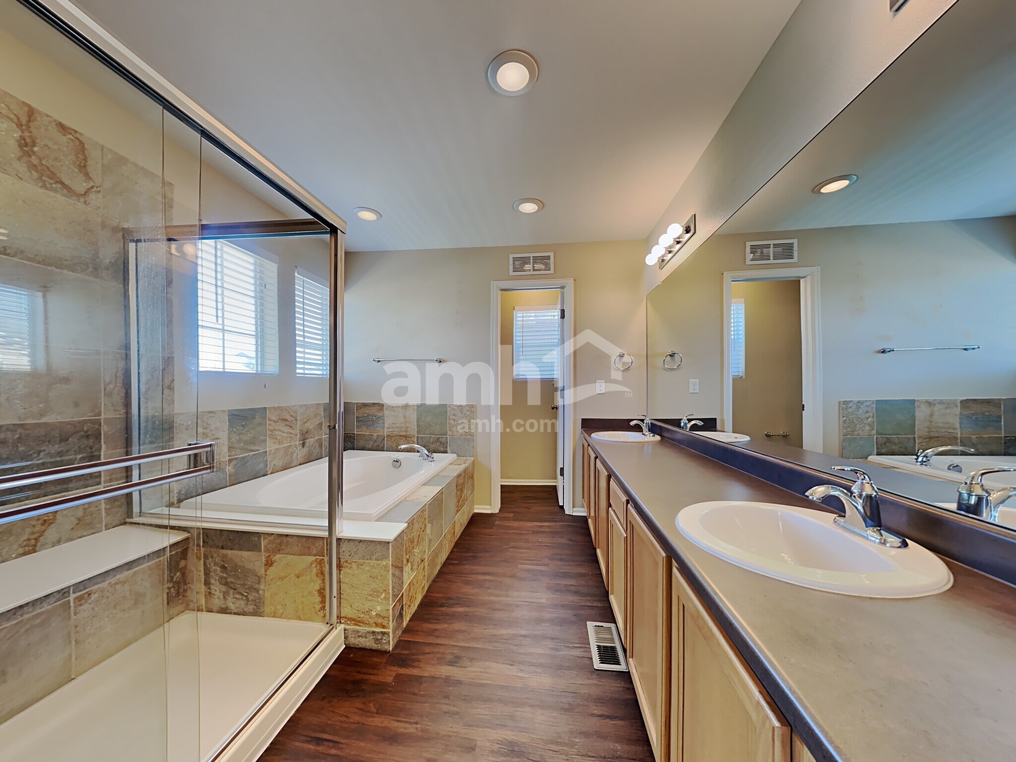 Building Photo - 18644 E 47th Ave