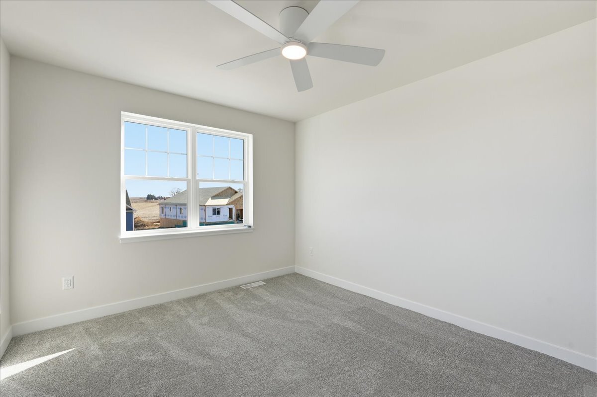 Building Photo - 290 Santa Maria Dr