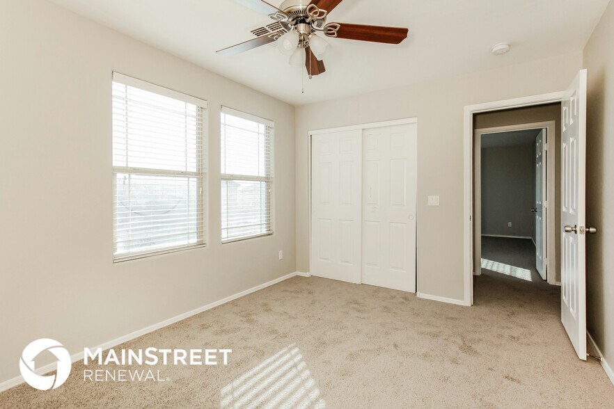 Building Photo - 7418 W St Catherine Ave