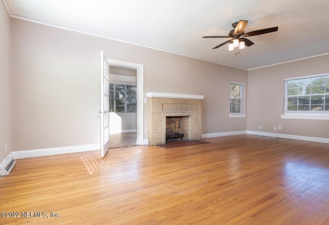 Building Photo - 1515 Marco Pl
