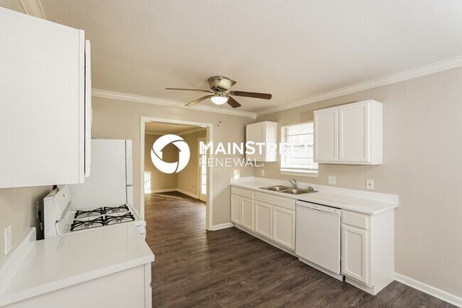 Building Photo - 3 Bedroom Pet-Friendly Home in North Richland Hills, TX with Main Street Renewal