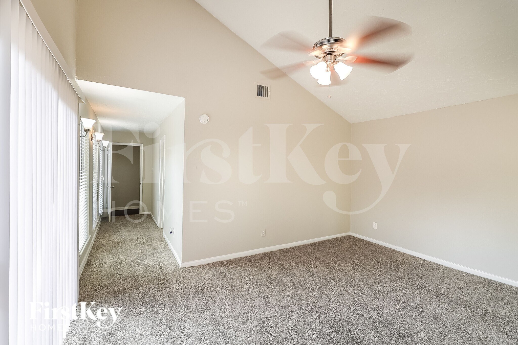 Building Photo - 7311 Las Brisas Dr