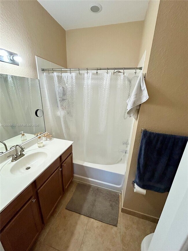 Building Photo - 10870 NW 88th Terrace