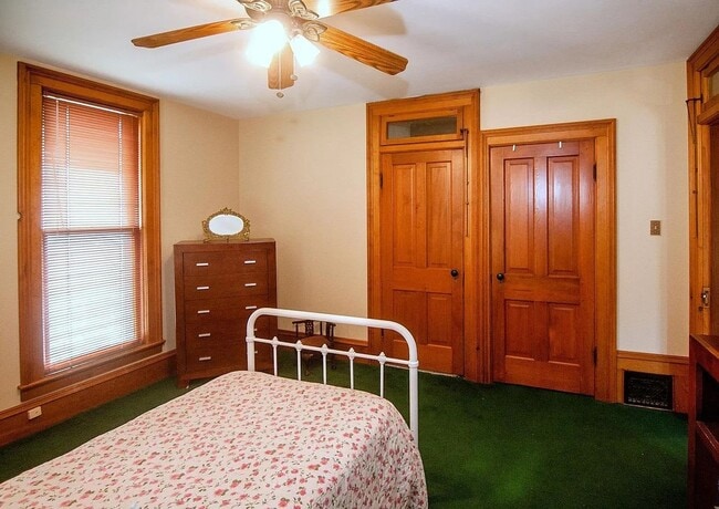 Building Photo - Gorgeous 19th Century Victorian showpiece