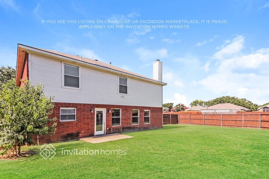 Building Photo - 12016 Riviera Rd
