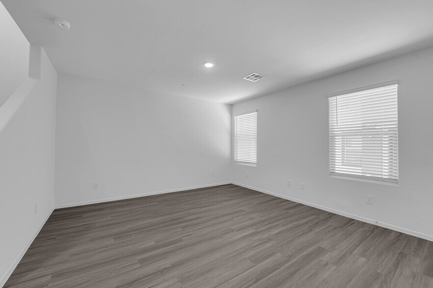 Building Photo - 9342 Soothing Sea St
