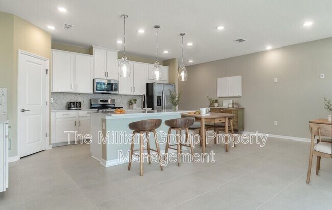 Building Photo - 246 Cherry Elm Dr