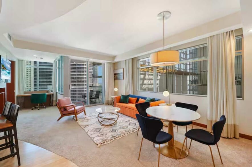 Primary Photo - 1395 Brickell Ave