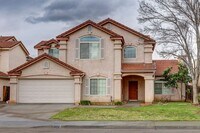 Building Photo - Large Home within Clovis Unified
