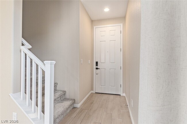 Building Photo - 10212 Starlit Cyn Ct