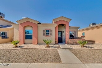 Building Photo - 12921 Hueco Cave Dr