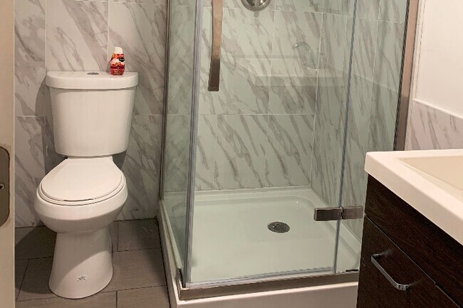 bathroom - 53 Highland Blvd