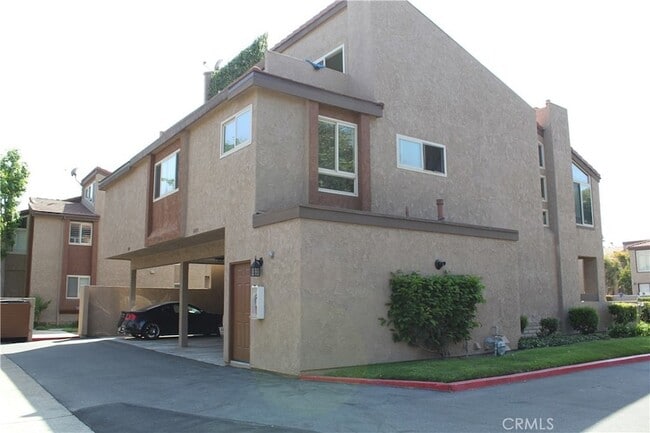 Building Photo - 16943 Bluewater Ln