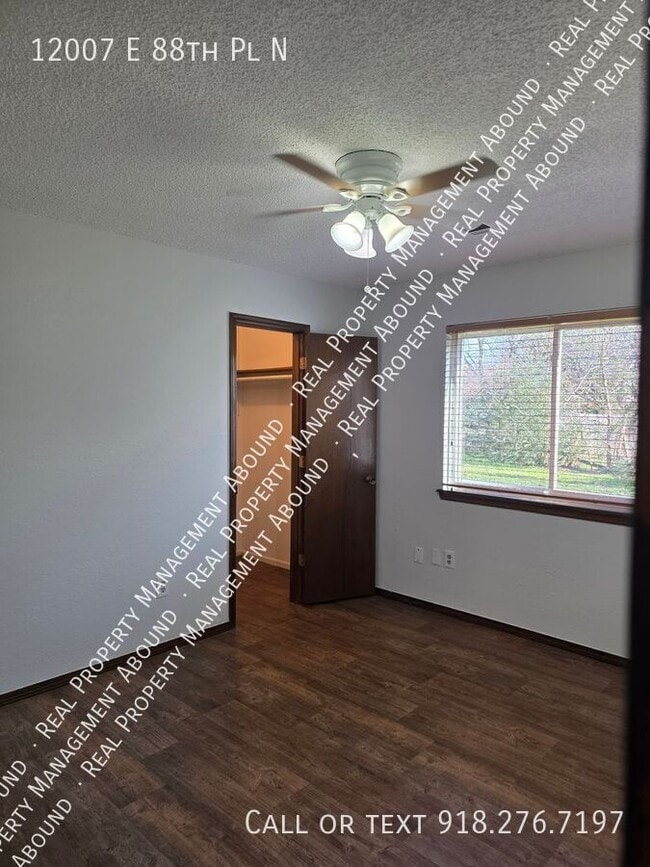 Building Photo - 12007 E 88th Pl N