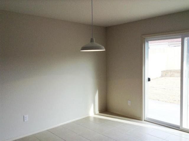 Building Photo - 1413 Raven Dr S