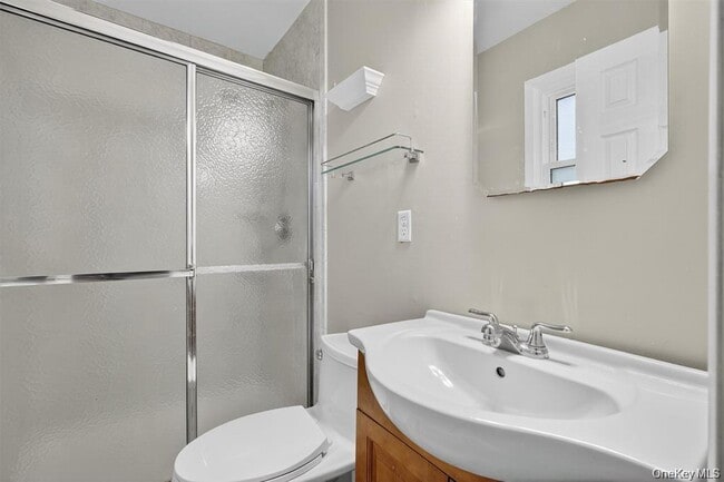 Building Photo - 27 Jefferson St