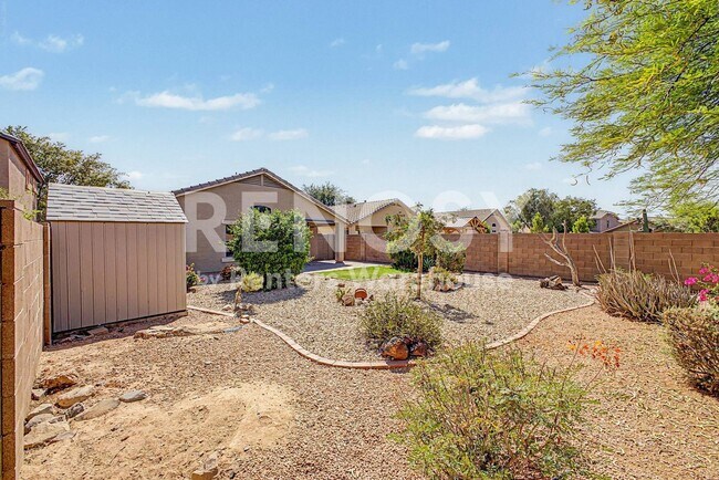 Building Photo - Price Improvement!  Johnson Ranch Home with Golf & 3 Community Pools!