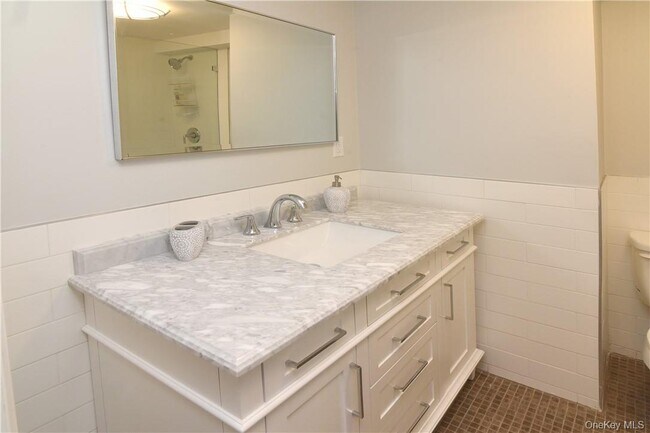 Building Photo - 188 Heritage Hills