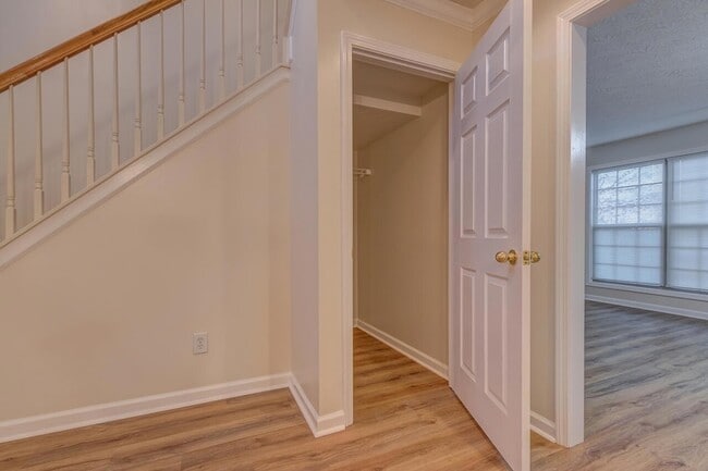 Building Photo - 632 Vonbryan Trace