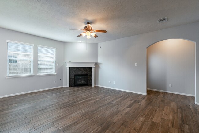 Building Photo - 14319 Heath Falls Ln