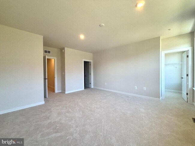 Building Photo - 1104 Dabney Dr