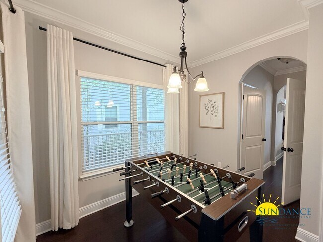 Building Photo - 137 Golf Villa Dr