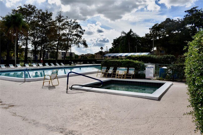 Building Photo - 7860 NW 50th St