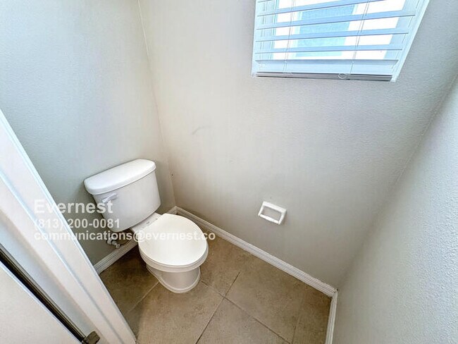 Building Photo - 12104 Fawn Brindle St