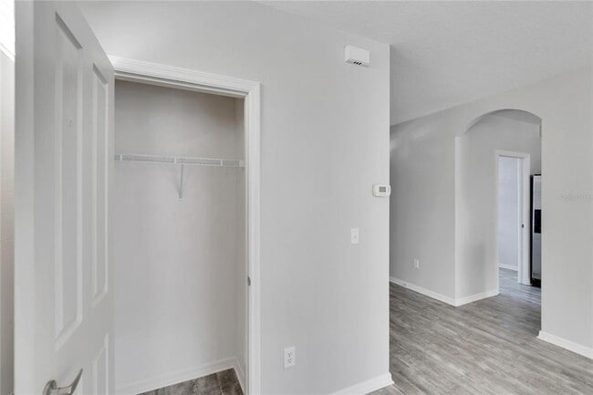 Building Photo - 7322 S Trask St