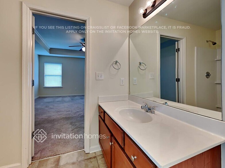 Building Photo - 798 Rockingham Dr