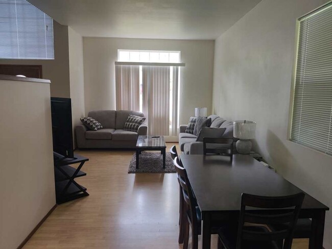 Building Photo - Silverdale 3 Bed 2.5 Bath home