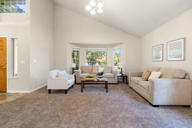 Building Photo - 1451 Lorimer Way