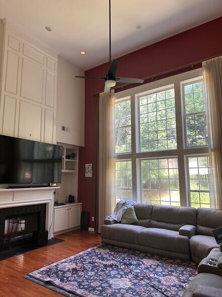 Building Photo - 5261 Tormeall Trce