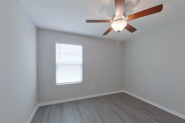 Building Photo - 8641 SW 43rd Ter