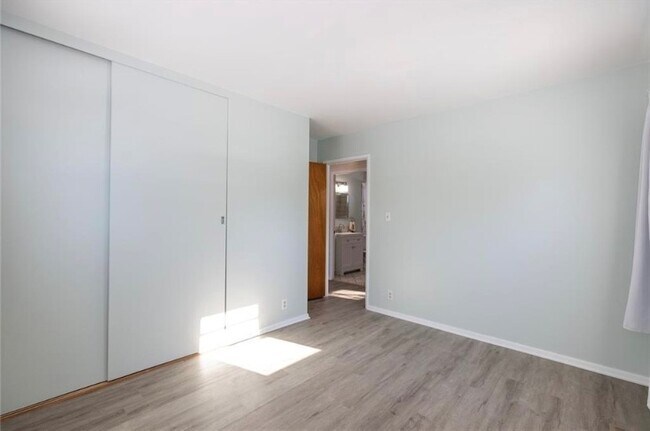 Bedroom #3 - 1104 Oak Blvd