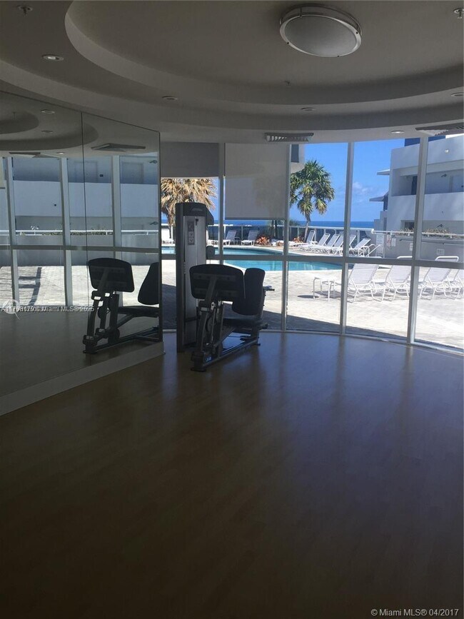 Building Photo - 6301 Collins Ave