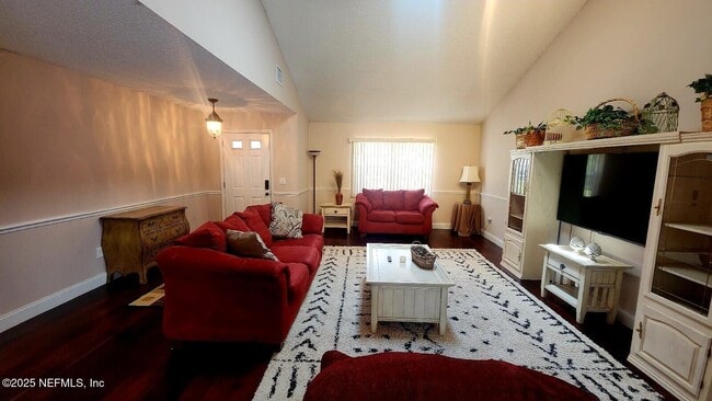Building Photo - 10 Blackfoot Ct
