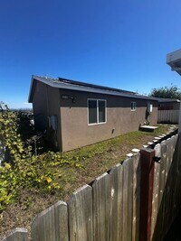Building Photo - 2015-2019 Burroughs Street
