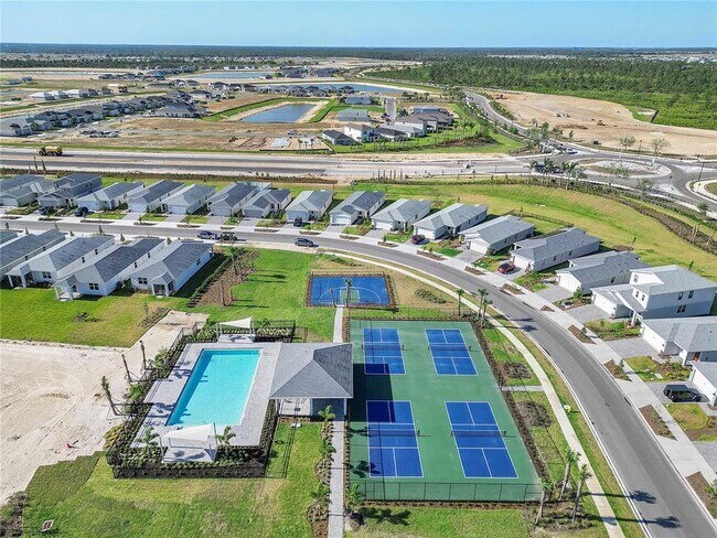 Building Photo - 44254 Frontier Dr