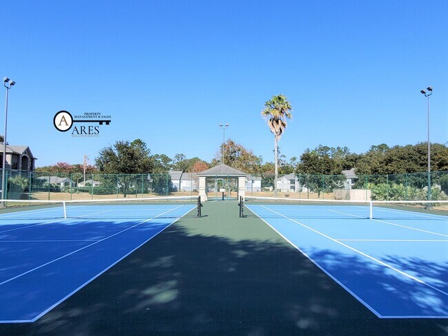 Building Photo - FOR RENT 2 BED 2 BATH CONDOMINIUM. AVAILABLE 1/10/2026.