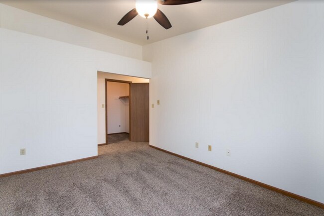 Building Photo - 6300 80th Pl