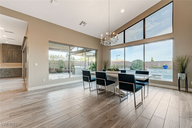Building Photo - 6832 Apogee Ridge Ct