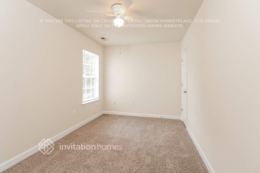 Building Photo - 740 Raindrops Rd