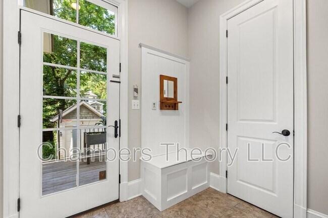 Building Photo - 4421 Lowell St NW