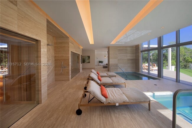 Building Photo - 16385 Biscayne Blvd